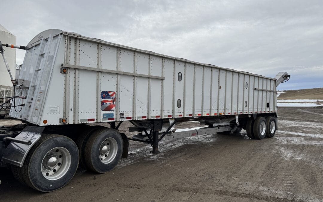 2013 Merritt Fertlizer Seed Belt Tender Trailer
