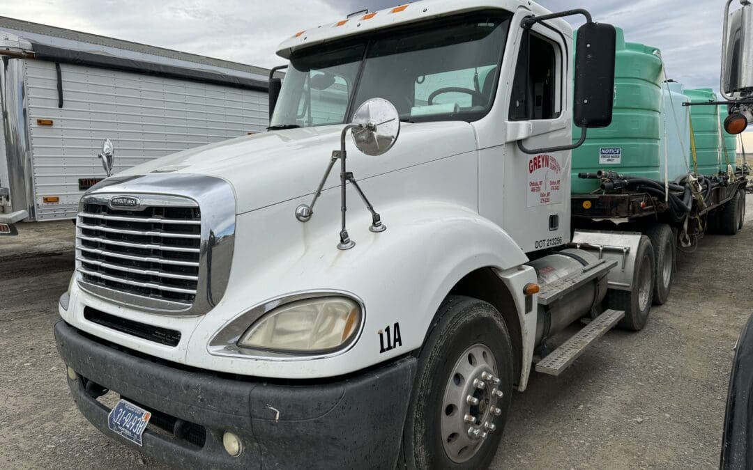 2005 Freightliner Columbia, 386678 miles