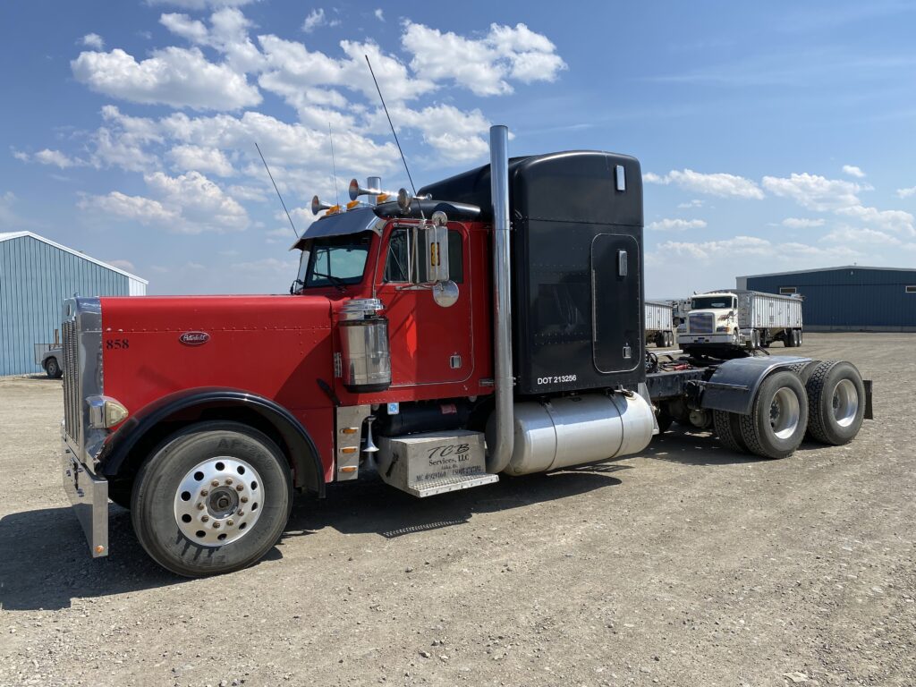 1996 Peterbilt 379 | Greyn’s Fertilizer Supply